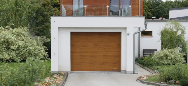 LOMAX Garagen-Sektionaltor HOME Beispiel 5