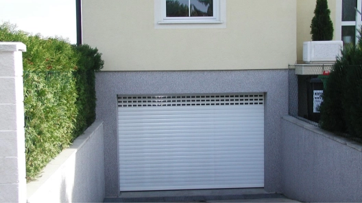 LOMAX Referenzen – Rolltore